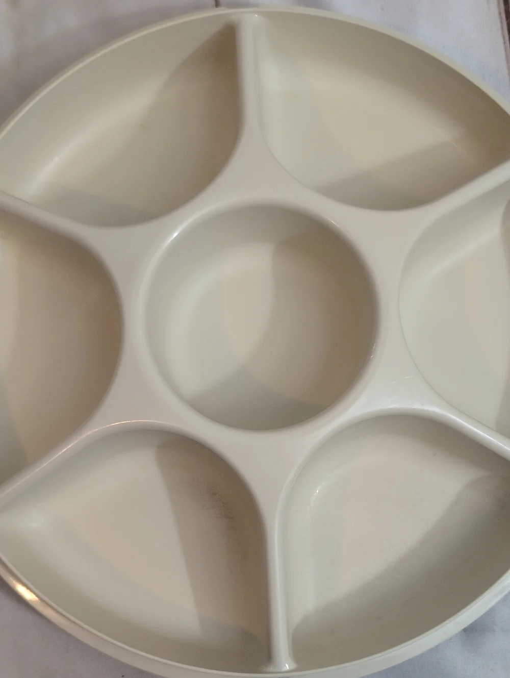 Vintage Tupperware Serving Center 1665 Almond 6 Compartment Party Tray w Lid